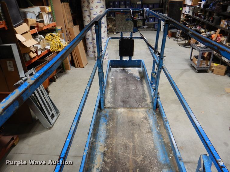 image for item DK1262 Genie GS2632  scissor lift