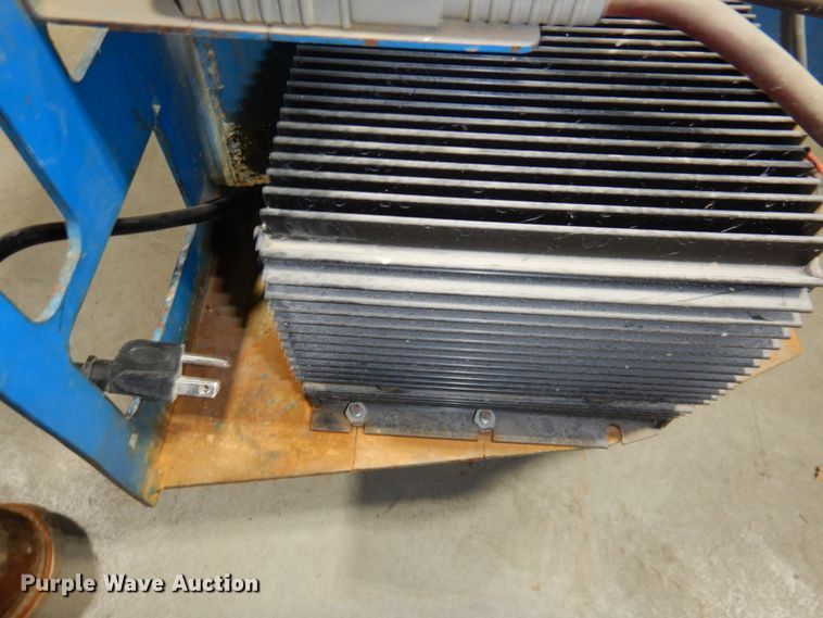 image for item DK1262 Genie GS2632  scissor lift