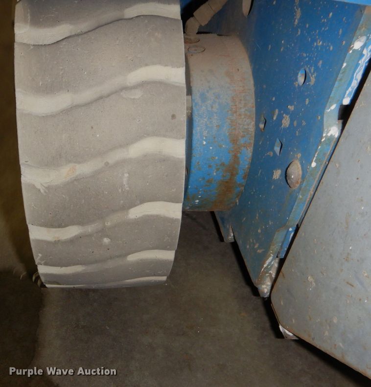 image for item DK1262 Genie GS2632  scissor lift