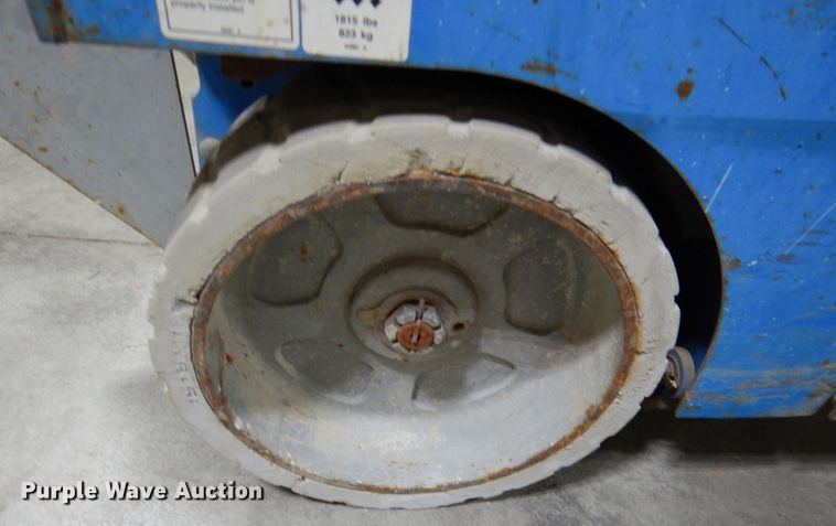 image for item DK1262 Genie GS2632  scissor lift