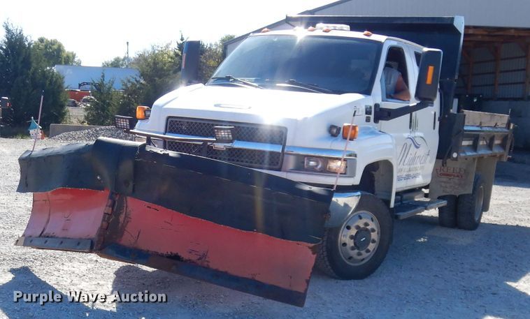 image for item DK3089 2005 Chevrolet C4500  Crew Cab dump truck