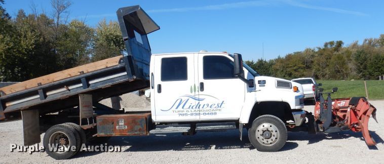 image for item DK3089 2005 Chevrolet C4500  Crew Cab dump truck
