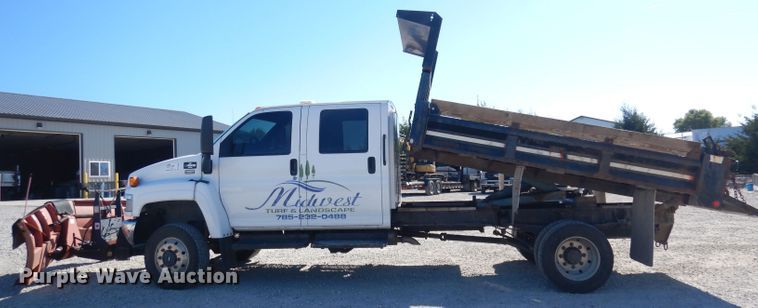 image for item DK3089 2005 Chevrolet C4500  Crew Cab dump truck