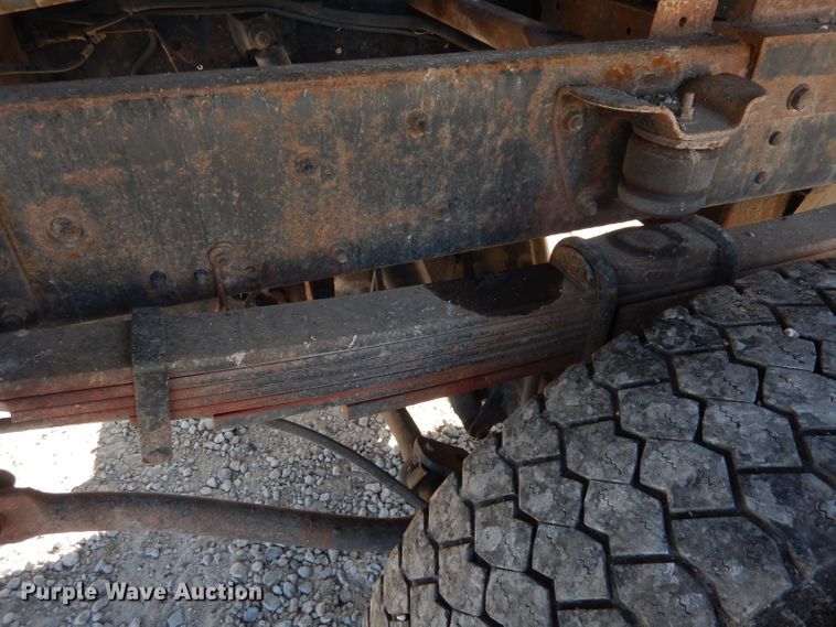 image for item DK3089 2005 Chevrolet C4500  Crew Cab dump truck