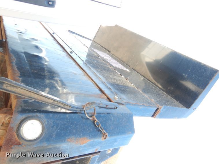 image for item DK3089 2005 Chevrolet C4500  Crew Cab dump truck