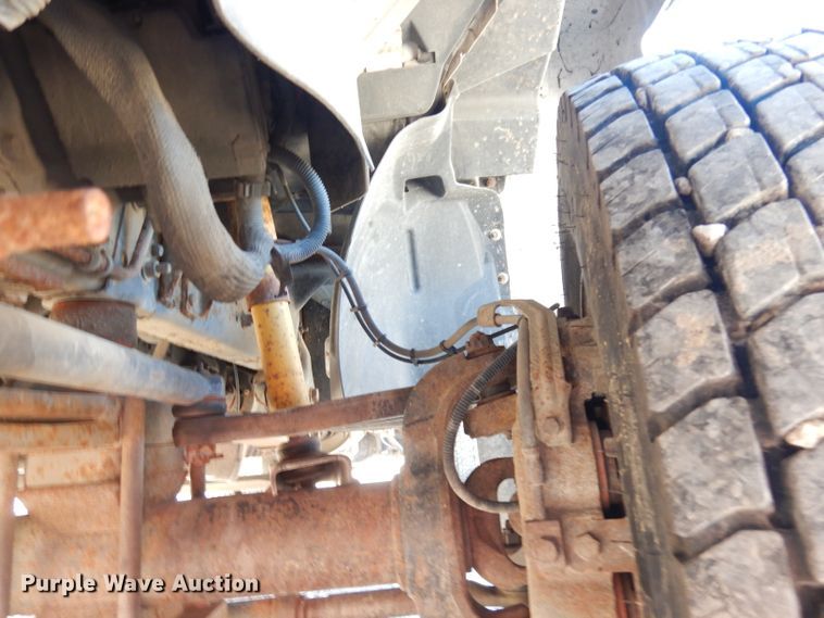 image for item DK3089 2005 Chevrolet C4500  Crew Cab dump truck