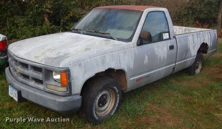 image for item DL6402 1992 Chevrolet C1500  pickup truck