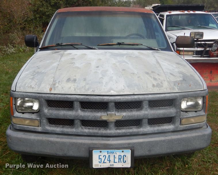 image for item DL6402 1992 Chevrolet C1500  pickup truck