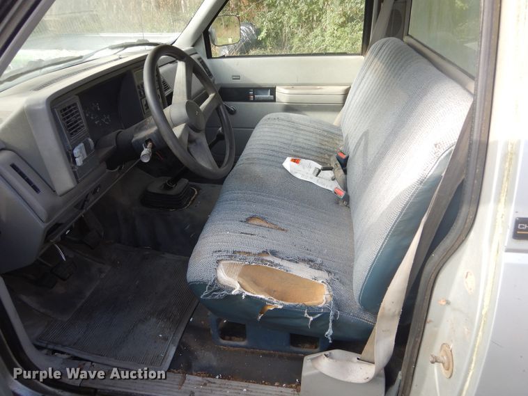 image for item DL6402 1992 Chevrolet C1500  pickup truck