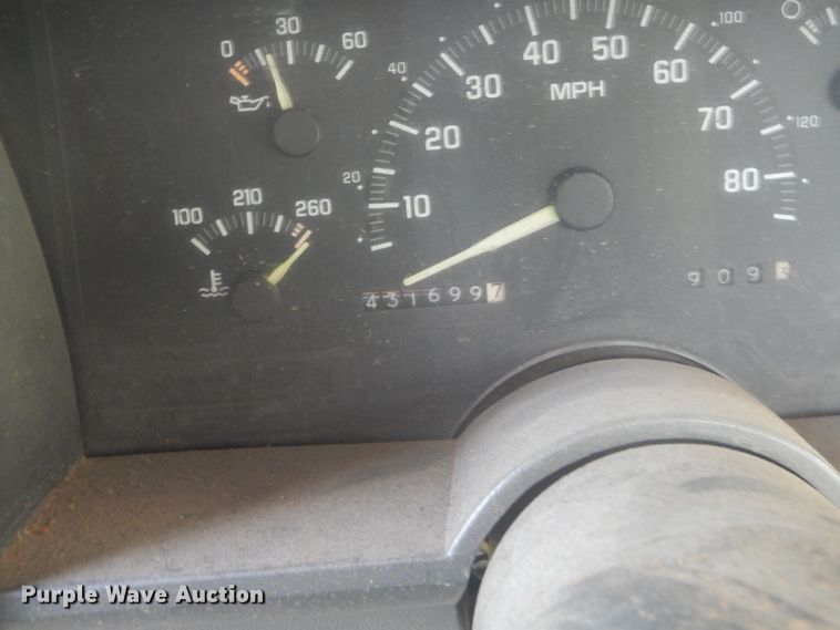 image for item DL6402 1992 Chevrolet C1500  pickup truck