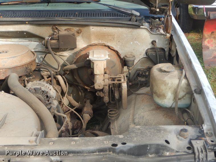 image for item DL6402 1992 Chevrolet C1500  pickup truck