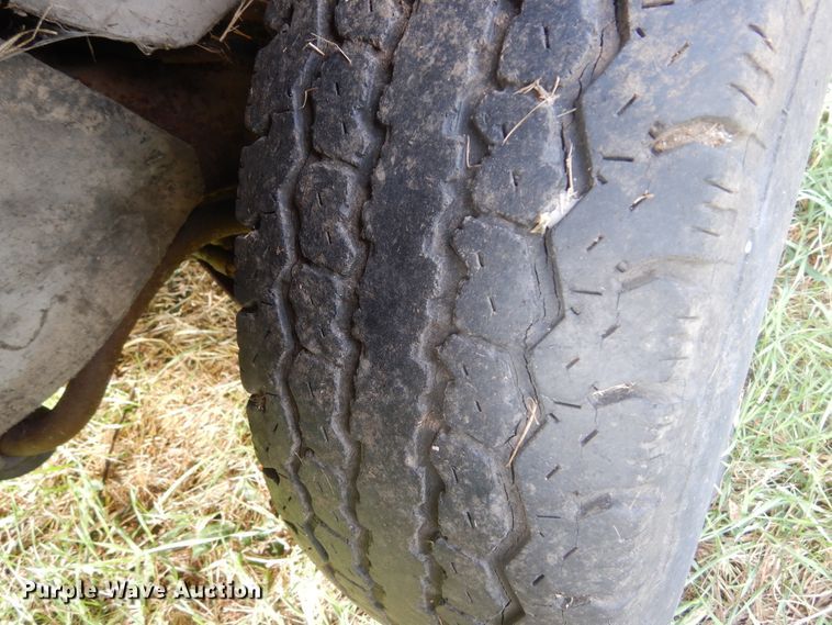 image for item DL6402 1992 Chevrolet C1500  pickup truck