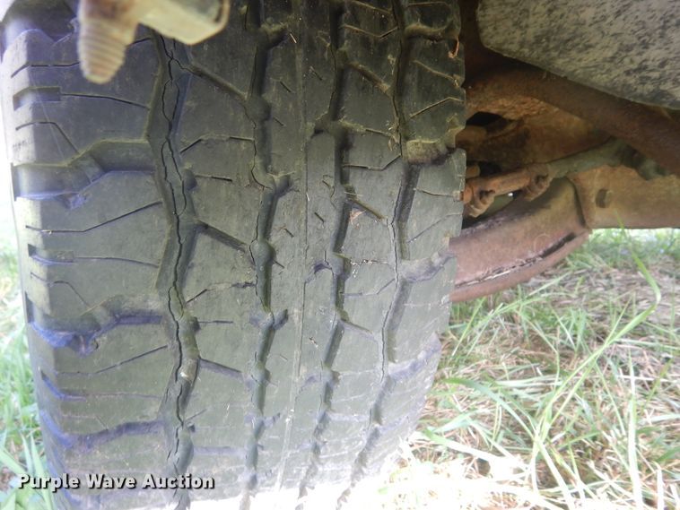 image for item DL6402 1992 Chevrolet C1500  pickup truck