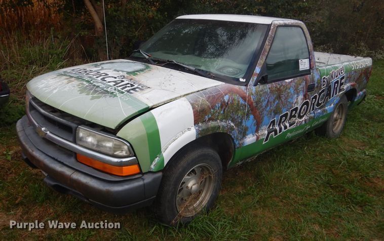 image for item DL6403 1998 Chevrolet S10  pickup truck