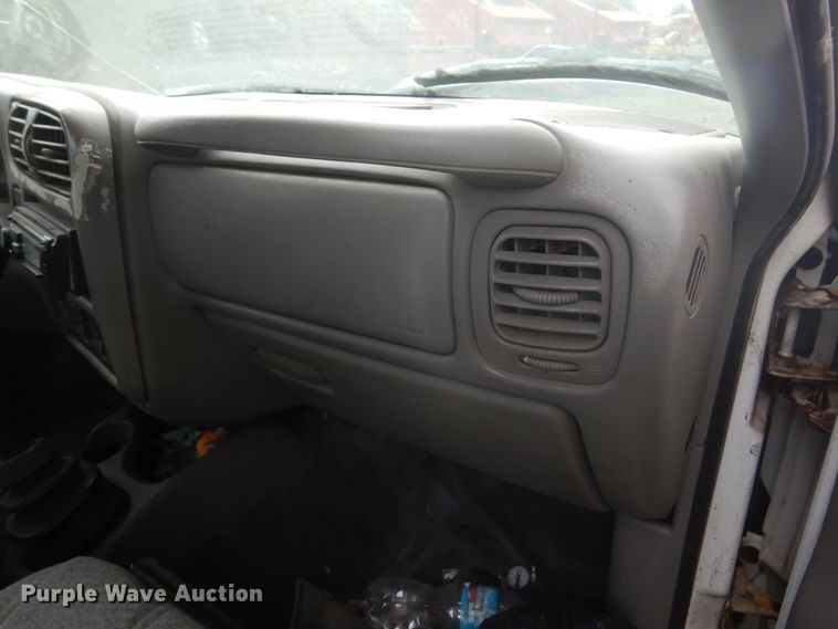 image for item DL6403 1998 Chevrolet S10  pickup truck