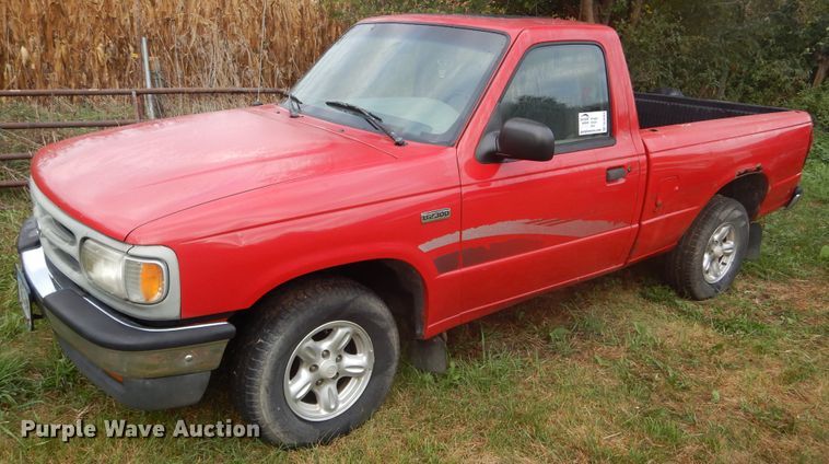 image for item DL6404 1997 Mazda B2300  pickup truck