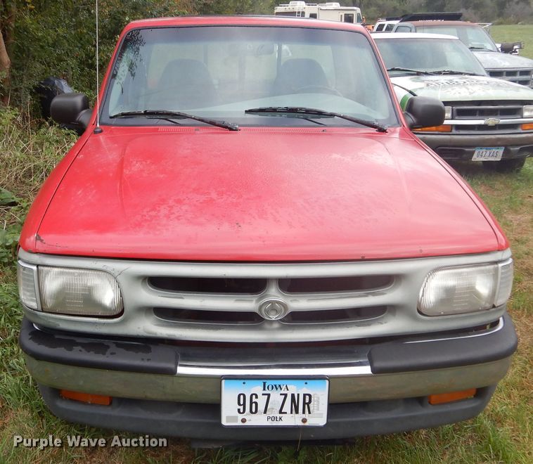 image for item DL6404 1997 Mazda B2300  pickup truck