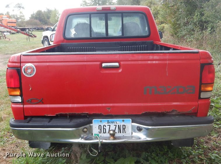 image for item DL6404 1997 Mazda B2300  pickup truck