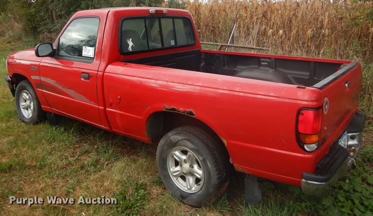 image for item DL6404 1997 Mazda B2300  pickup truck