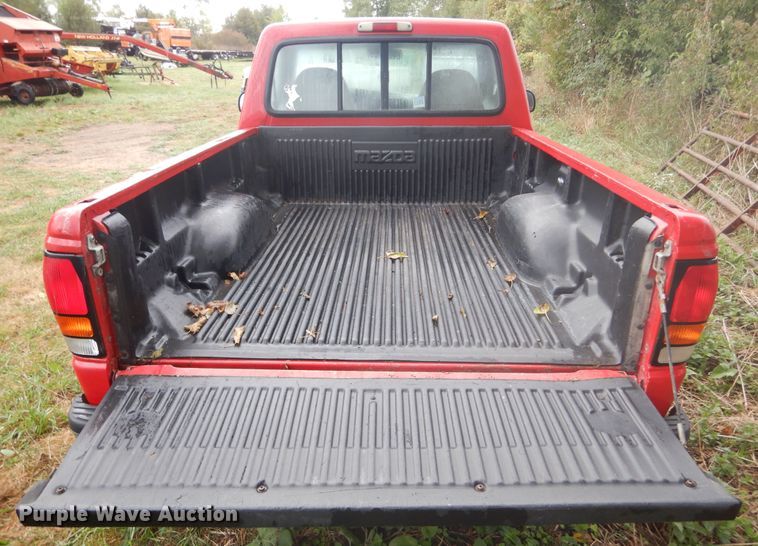 image for item DL6404 1997 Mazda B2300  pickup truck