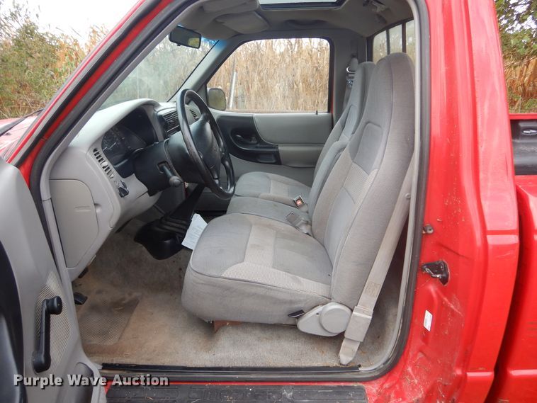 image for item DL6404 1997 Mazda B2300  pickup truck