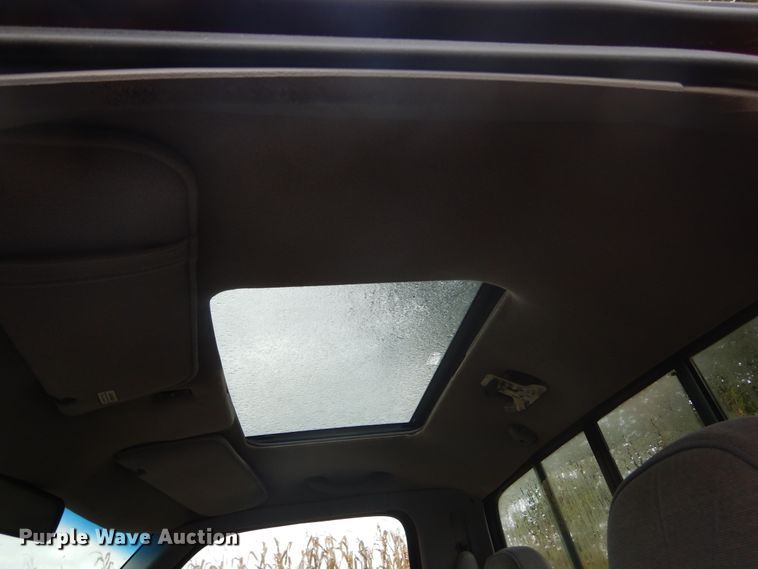 image for item DL6404 1997 Mazda B2300  pickup truck