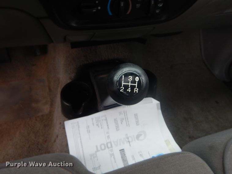 image for item DL6404 1997 Mazda B2300  pickup truck