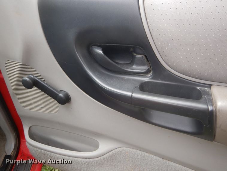 image for item DL6404 1997 Mazda B2300  pickup truck