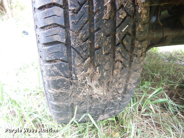 image for item DL6404 1997 Mazda B2300  pickup truck