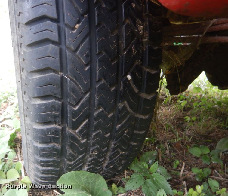 image for item DL6404 1997 Mazda B2300  pickup truck