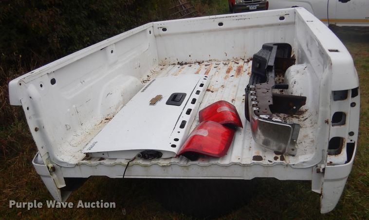 image for item DL6406 Pickup truck bed