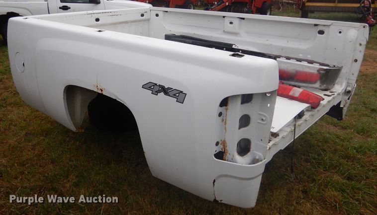 image for item DL6406 Pickup truck bed