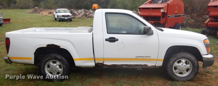 image for item DL6407 2004 GMC Canyon  pickup truck