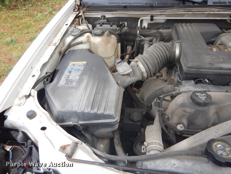 image for item DL6407 2004 GMC Canyon  pickup truck