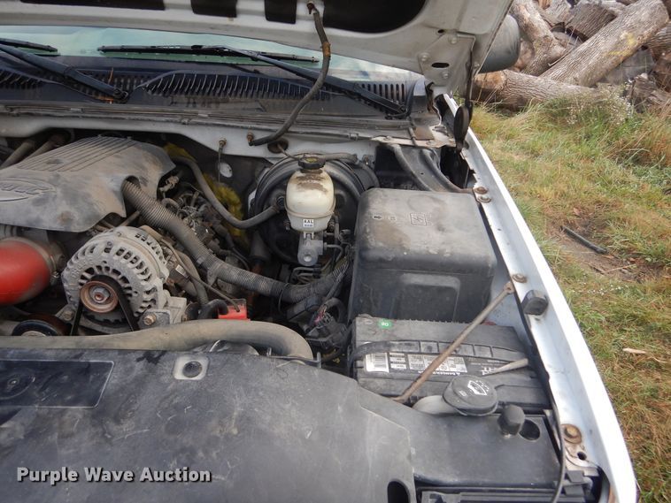 image for item DL6408 2005 GMC Sierra 1500  Ext. Cab pickup truck