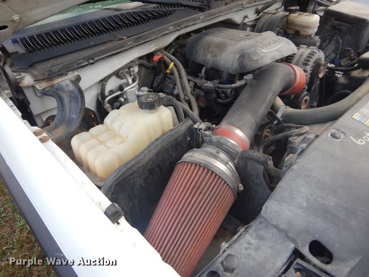 image for item DL6408 2005 GMC Sierra 1500  Ext. Cab pickup truck