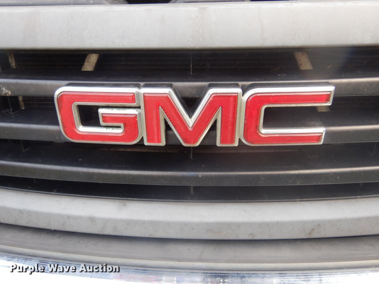 image for item DL6408 2005 GMC Sierra 1500  Ext. Cab pickup truck
