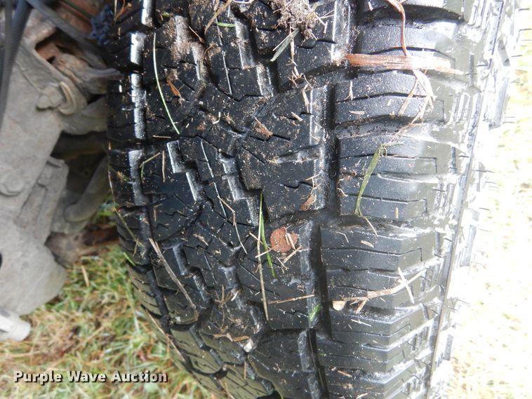 image for item DL6408 2005 GMC Sierra 1500  Ext. Cab pickup truck