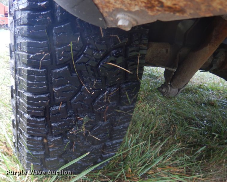 image for item DL6408 2005 GMC Sierra 1500  Ext. Cab pickup truck