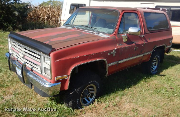 image for item DL6418 1988 Chevrolet Blazer  SUV