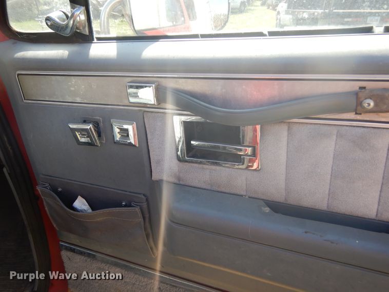 image for item DL6418 1988 Chevrolet Blazer  SUV