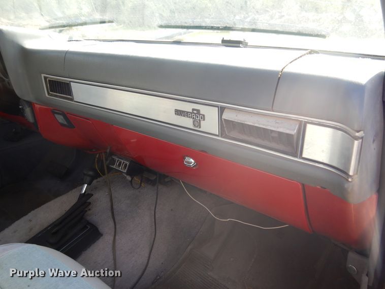 image for item DL6418 1988 Chevrolet Blazer  SUV