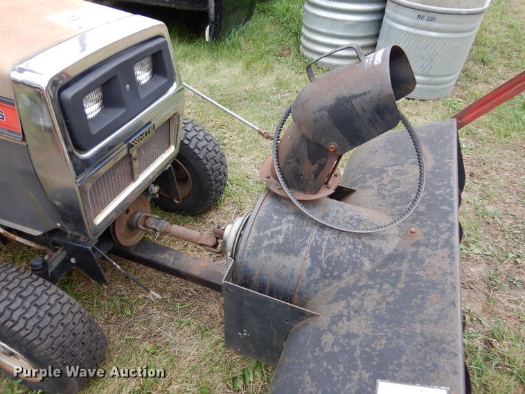 image for item DL6426 Yard Boss GT1855  lawn mower