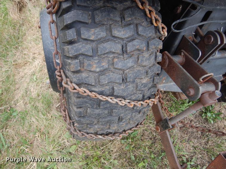 image for item DL6426 Yard Boss GT1855  lawn mower