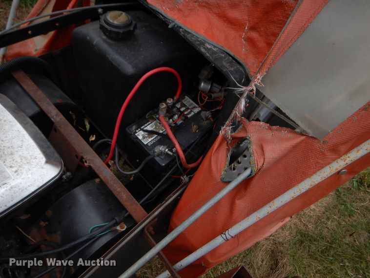 image for item DL6426 Yard Boss GT1855  lawn mower