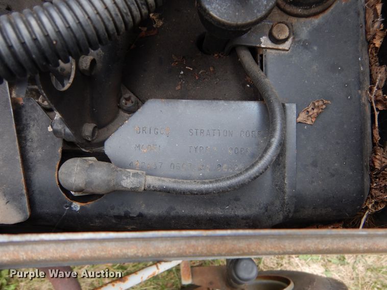 image for item DL6426 Yard Boss GT1855  lawn mower