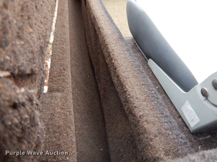 image for item DL6436 1986 Bass Tracker Tournament V-17  boat