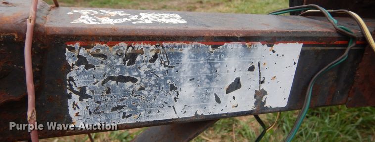 image for item DL6436 1986 Bass Tracker Tournament V-17  boat