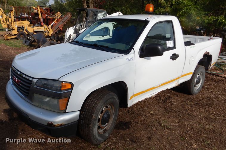 image for item DL6444 2005 GMC Canyon  pickup truck