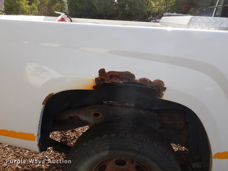 image for item DL6444 2005 GMC Canyon  pickup truck